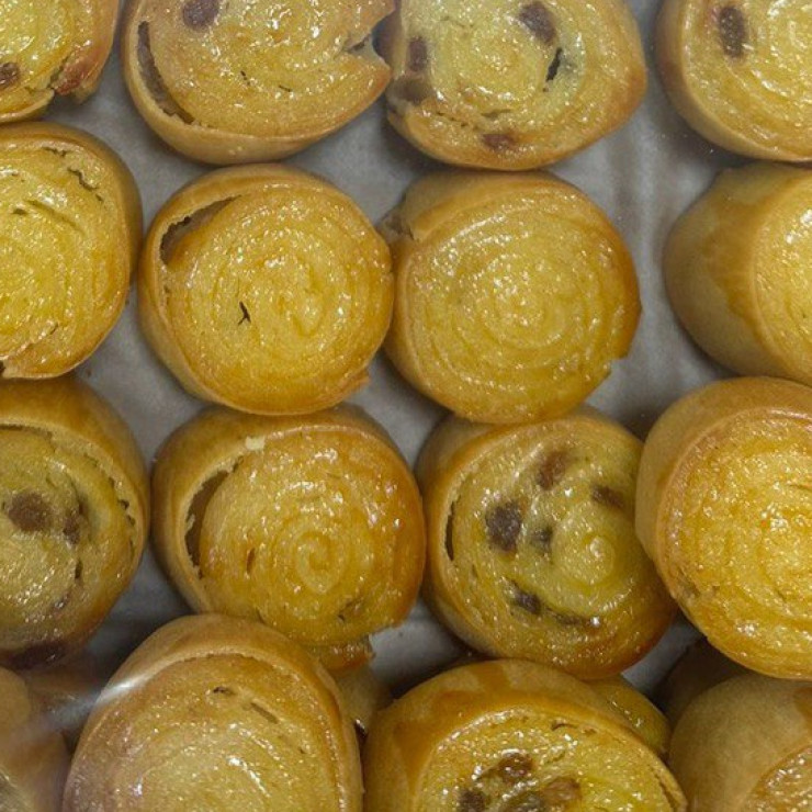 Булочки французские с изюмом