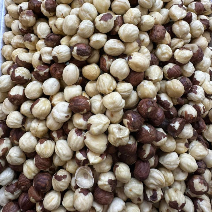 Фундук жареный (цена за 1 кг, заказ от 0,3 кг) Фундук жареный (цена за 1 кг, заказ от 0,3 кг)