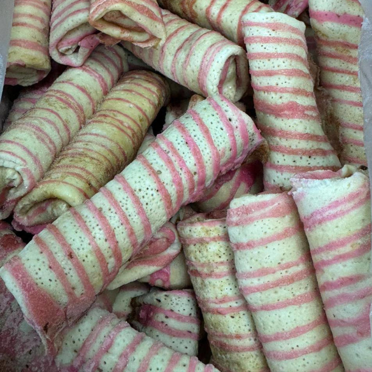 Блины с конфитюром (малина) (1 кг) Блины с конфитюром (малина) (1 кг)